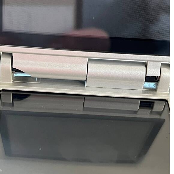 Nintendo DS NTR-001 Silver Console, All Paperwork Tested & Works, Crack on Hinge - Picture 16 of 16